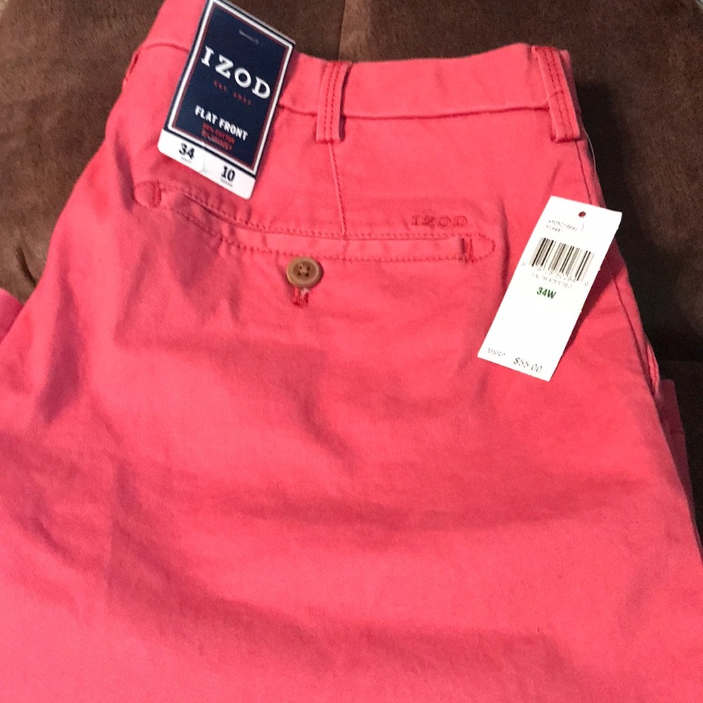 Men’s IZOD Flat Front shorts 34